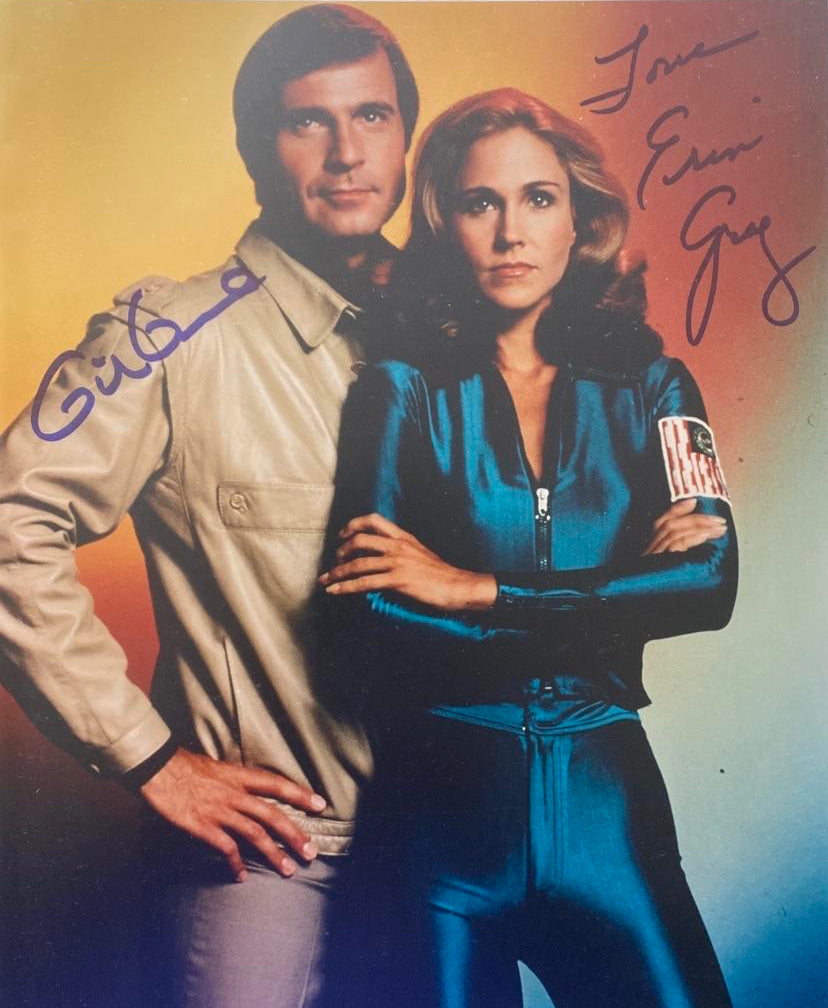 Gil Gerard and Erin Gray (Buck Rogers) signed 8x10 - Beckett COA